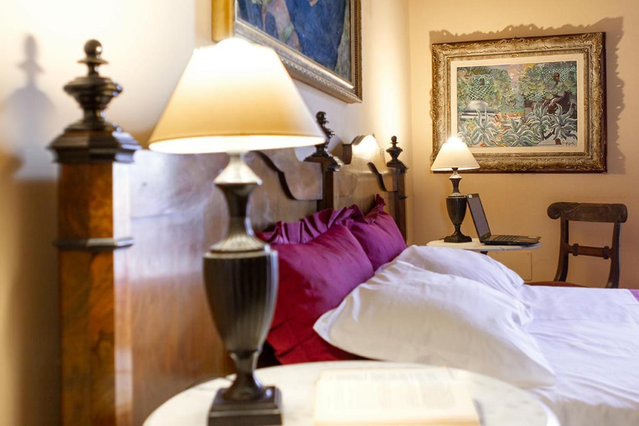 Donna Regina Dimora D'Epoca Apartment Napoli Ngoại thất bức ảnh