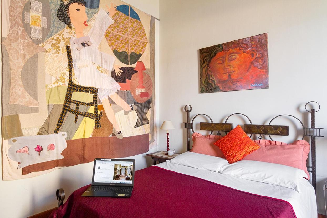 Donna Regina Dimora D'Epoca Apartment Napoli Ngoại thất bức ảnh